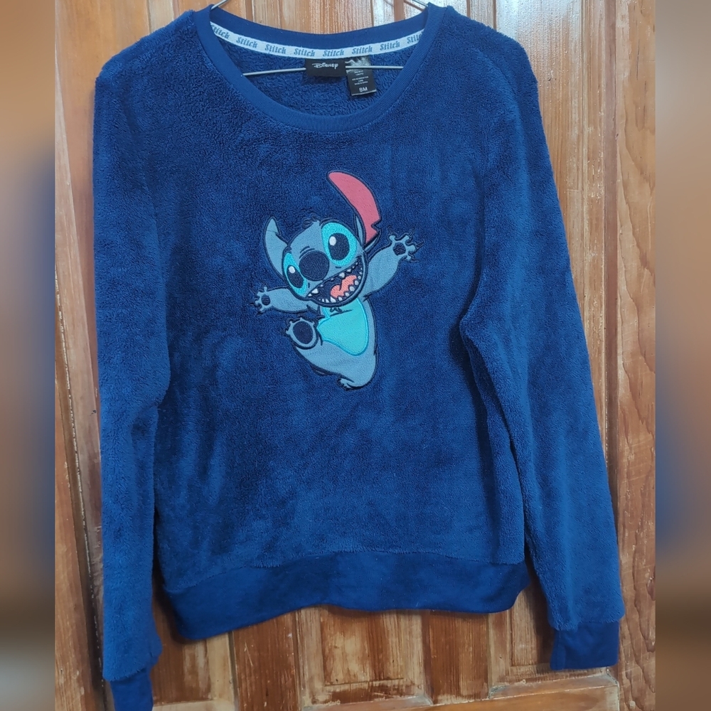 Woman's fuzzy crewneck